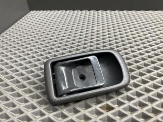 ручка внутренняя передняя левая Toyota Cami 1 поколение J122E 2001, 1.3 л., K3-VE, бензин, АКПП, 6a5 - черный, внедорожник 5 дв., задний привод, правый руль, 6927080-87501