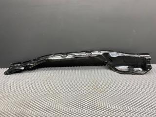 водосток капота Toyota Camry XV30 [рестайлинг] ACV30L 2005, 2.4 л., 2AZ-FE, бензин, МКПП, 4q2 (бежевый), седан, передний привод, 5570033200