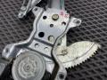 стеклоподъемник передний правый Toyota Cami 1 поколение J122E 2001, 1.3 л., K3-VE, бензин, АКПП, 6a5 - черный, внедорожник 5 дв., задний привод, правый руль, 062100-8631, 85710-87401 - фото №8