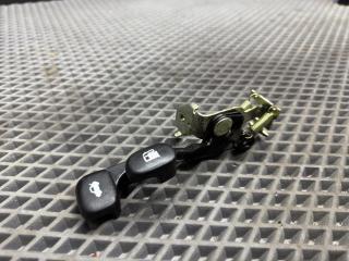 ручка открытия лючка топливного бака Hyundai Accent 2 поколение (LC) LC2 2009, 1.5 л., G4EC-G, бензин, МКПП, h01 - бежевый, седан, передний привод, 81570-22012