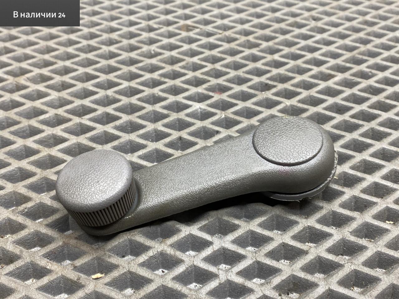 ручка стеклоподъемника задней Hyundai Accent 2 поколение (LC) LC2 2009, 1.5 л., G4EC-G, бензин, МКПП, h01 - бежевый, седан, передний привод, 8263022001 - фото №1