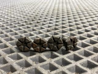 болт Mitsubishi Lancer 10 поколение CY2A 2008, 1.5 л., 4A91, бензин, АКПП, x42b - черный, седан, передний привод, MD713228