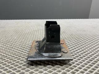 кронштейн заднего бампера Chevrolet Lacetti 1 поколение J200 2012, 1.6 л., F16D3, бензин, МКПП, хетчбэк 5 дв., передний привод, правый руль, 96545599