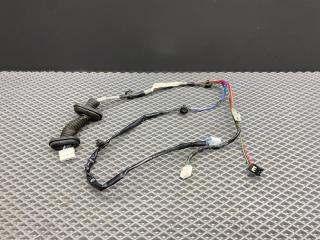 дверная проводка Toyota Camry XV30 [рестайлинг] ACV30L 2005, 2.4 л., 2AZ-FE, бензин, МКПП, 4q2 (бежевый), седан, передний привод, 82153-33210