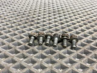 болт Renault Megane 2 поколение LM0B 2005, 1.6 л., K4M 760, бензин, МКПП, 632 — gris boreal-2, седан, передний привод, 7703101548