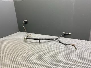 плюсовой провод аккумулятора Chevrolet Cruze 1 поколение J305 2012, 1.8 л., Z 18 XER, бензин, МКПП, белый, хетчбэк 5 дв., передний привод, 95281548