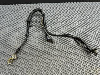 проводка на генератор Kia Rio 2 поколение [рестайлинг] JB 2009, 1.4 л., G4EE, бензин, МКПП, белый ud - clear white, седан, передний привод, 918501G021