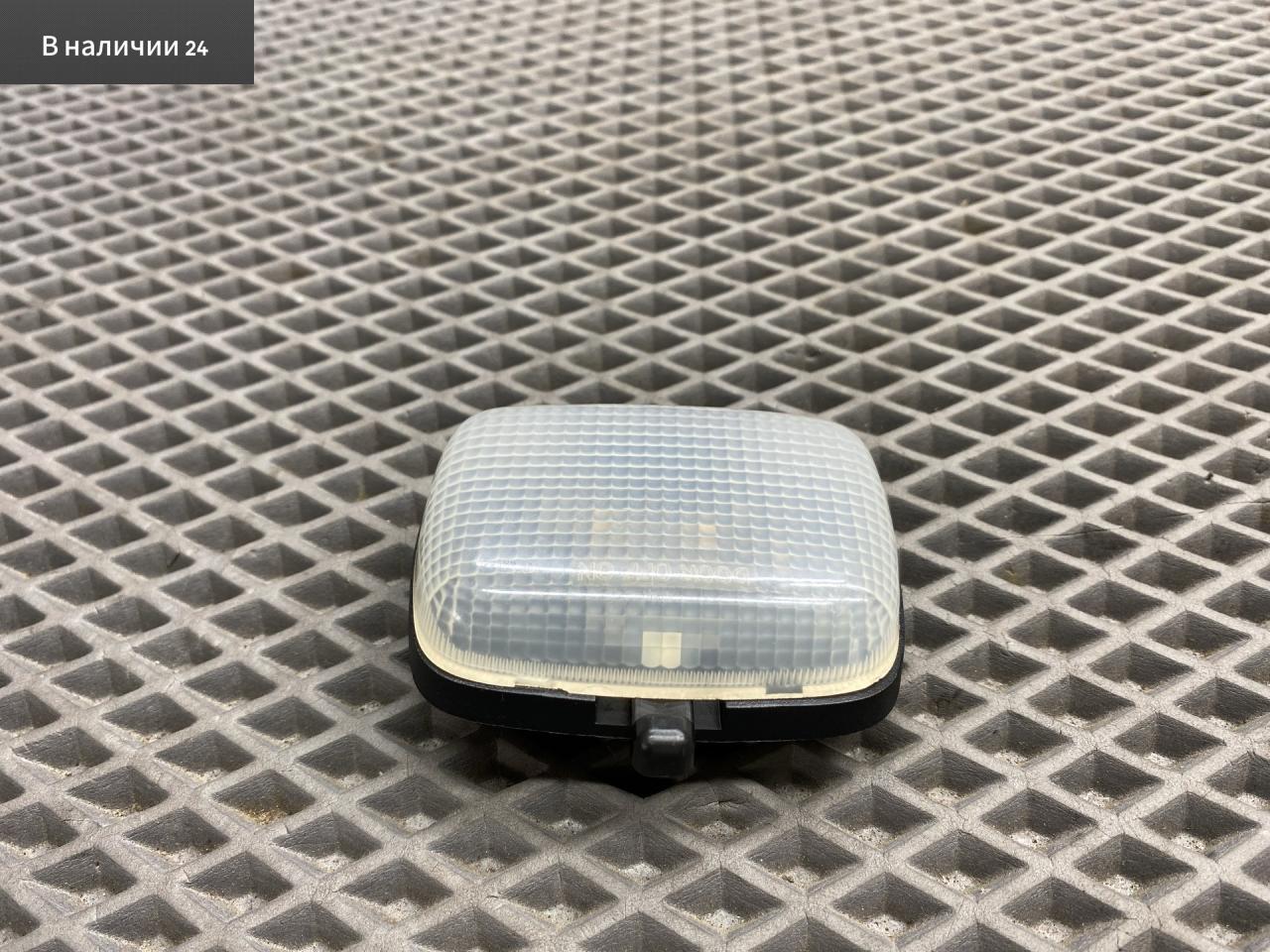 фонарь салона (плафон) Toyota Cami 1 поколение J122E 2001, 1.3 л., K3-VE, бензин, АКПП, 6a5 - черный, внедорожник 5 дв., задний привод, правый руль, 81330-87403 - фото №1