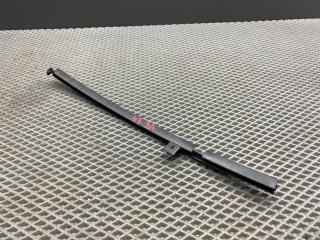 направляющая стекла задней левой Hyundai Accent 2 поколение (LC) LC2 2009, 1.5 л., G4EC-G, бензин, МКПП, h01 - бежевый, седан, передний привод, 83510-25000