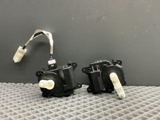 моторчик заслонки печки Toyota Camry XV30 [рестайлинг] ACV30L 2005, 2.4 л., 2AZ-FE, бензин, МКПП, 4q2 (бежевый), седан, передний привод, 8213233010, 8710641041, 87106-41040, 8710633220