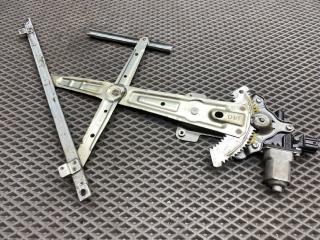 стеклоподъемник передний левый Mitsubishi Lancer 10 поколение CY2A 2008, 1.5 л., 4A91, бензин, АКПП, x42b - черный, седан, передний привод, 5713A125, M5713A125