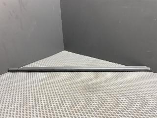 Уплотнитель стекла Mitsubishi Lancer 10 поколение CY2A 2008, 1.5 л., 4A91, бензин, АКПП, x42b - черный, седан, передний привод, 5727A006