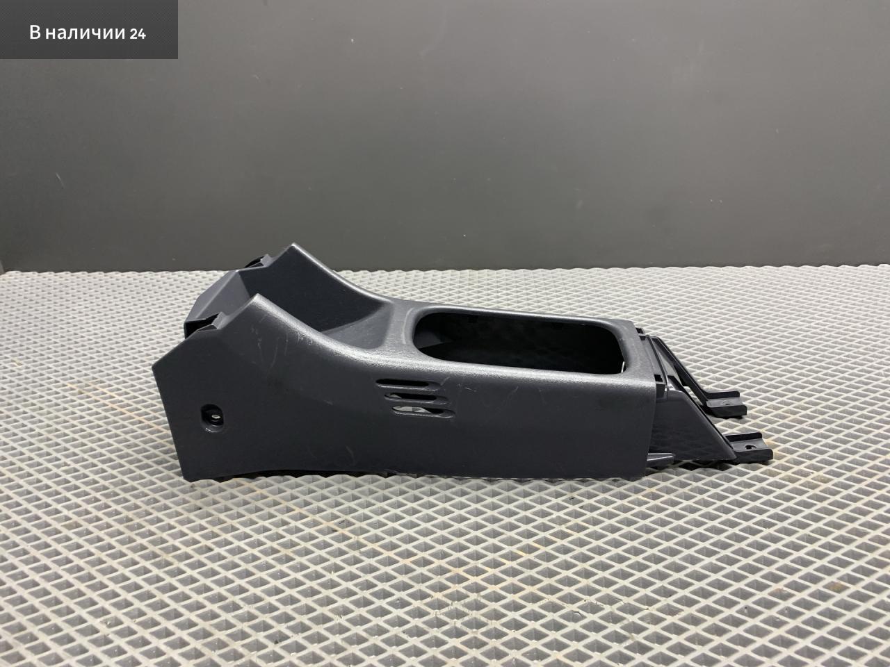 консоль салона Toyota Cami 1 поколение J122E 2001, 1.3 л., K3-VE, бензин, АКПП, 6a5 - черный, внедорожник 5 дв., задний привод, правый руль, 58821-87401 - фото №1