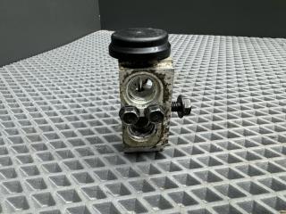 расширительный клапан кондиционера Kia Rio 2 поколение [рестайлинг] JB 2009, 1.4 л., G4EE, бензин, МКПП, белый ud - clear white, седан, передний привод, 976041G300