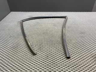 Уплотнитель стекла Hyundai Accent 2 поколение (LC) LC2 2009, 1.5 л., G4EC-G, бензин, МКПП, h01 - бежевый, седан, передний привод, 83540-25001