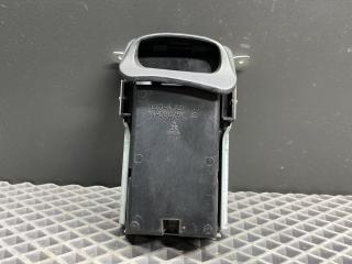 пепельница Hyundai Accent 2 поколение (LC) LC2 2009, 1.5 л., G4EC-G, бензин, МКПП, h01 - бежевый, седан, передний привод, 8455525000