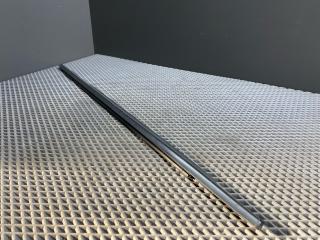 Уплотнитель стекла Mitsubishi Lancer 10 поколение CY2A 2008, 1.5 л., 4A91, бензин, АКПП, x42b - черный, седан, передний привод, 5757A018