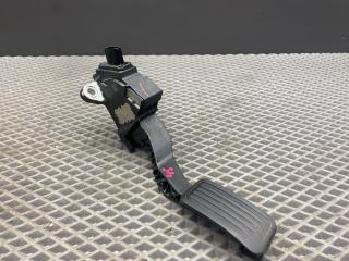 педаль Toyota Yaris XP9 KSP90 (2005 - 2009), 1.0 л., 1KR-FE, бензин, МКПП, хетчбэк 5 дв., передний привод, 781100D010