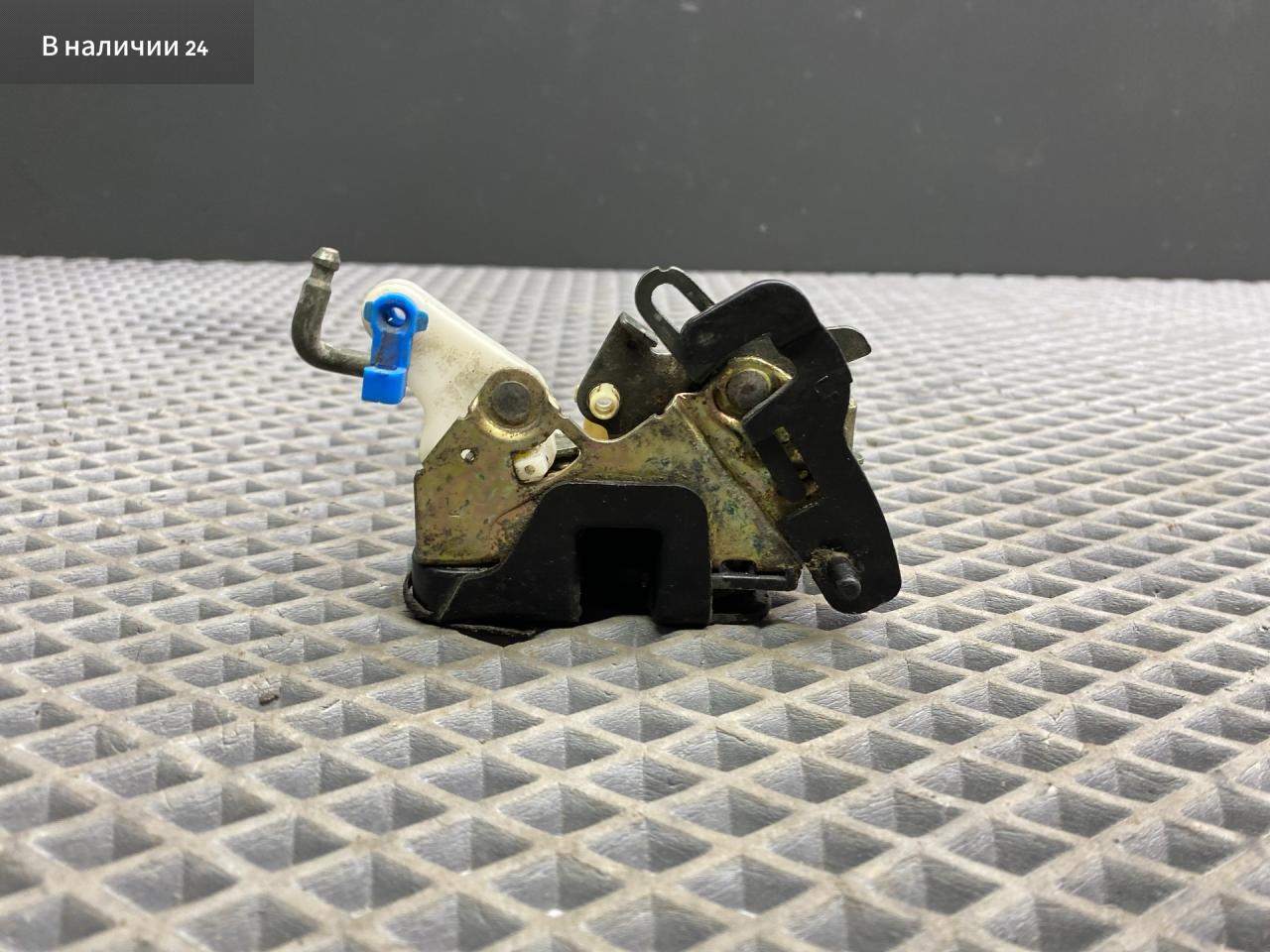 замок двери задней левой Hyundai Accent 2 поколение (LC) 2006, 81410-25000 - фото №1