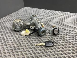 Замок зажигания c ключом Kia Rio 2 поколение [рестайлинг] JB 2009, 1.4 л., G4EE, бензин, МКПП, белый ud - clear white, седан, передний привод, 819001GF00, 812501GA00