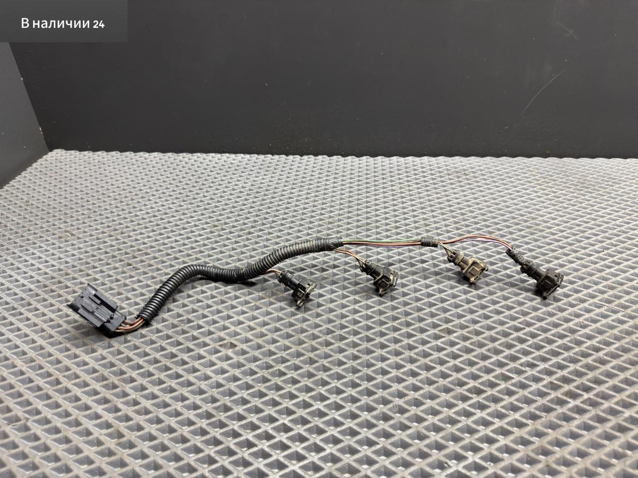 проводка Renault Megane 2 поколение LM0B 2005, 1.6 л., K4M 760, бензин, МКПП, 632 — gris boreal-2, седан, передний привод, 8200081317 - фото №1