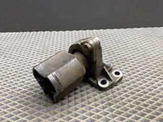 кронштейн полуоси Renault Megane 2 поколение LM0B 2005, 1.6 л., K4M 760, бензин, МКПП, 632 — gris boreal-2, седан, передний привод, 8200684534