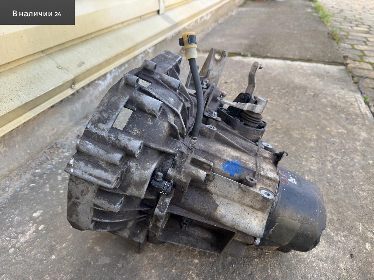 КПП механическая (МКПП) Renault Megane 2 поколение LM0B 2005, 1.6 л., K4M 760, бензин, МКПП, 632 — gris boreal-2, седан, передний привод, 7702302091 - фото №1