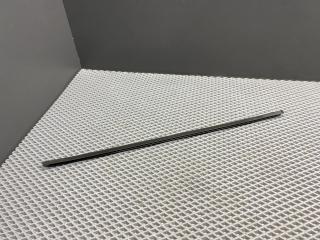 Уплотнитель стекла Toyota Cami 1 поколение J122E 2001, 1.3 л., K3-VE, бензин, АКПП, 6a5 - черный, внедорожник 5 дв., задний привод, правый руль, 68173-87401