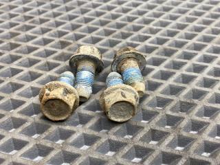 болт Chevrolet Lacetti 1 поколение J200 2012, 1.6 л., F16D3, бензин, МКПП, хетчбэк 5 дв., передний привод, правый руль, 94501105