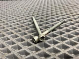 болт Chevrolet Aveo T250 [рестайлинг] T250 2008, 1.4 л., F14D4, бензин, МКПП, 33u - sports blue, седан, передний привод, 11102371