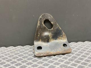 кронштейн буксировочный Toyota Camry XV30 [рестайлинг] ACV30L 2005, 2.4 л., 2AZ-FE, бензин, МКПП, 4q2 (бежевый), седан, передний привод, 5196733020