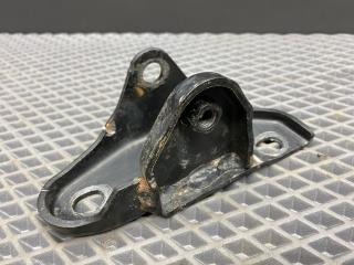 кронштейн двигателя Toyota Camry XV30 [рестайлинг] ACV30L 2005, 2.4 л., 2AZ-FE, бензин, МКПП, 4q2 (бежевый), седан, передний привод, 1231328020, 12313-0H040