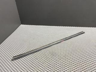 Уплотнитель стекла Toyota Cami 1 поколение J122E 2001, 1.3 л., K3-VE, бензин, АКПП, 6a5 - черный, внедорожник 5 дв., задний привод, правый руль, 68171-87401