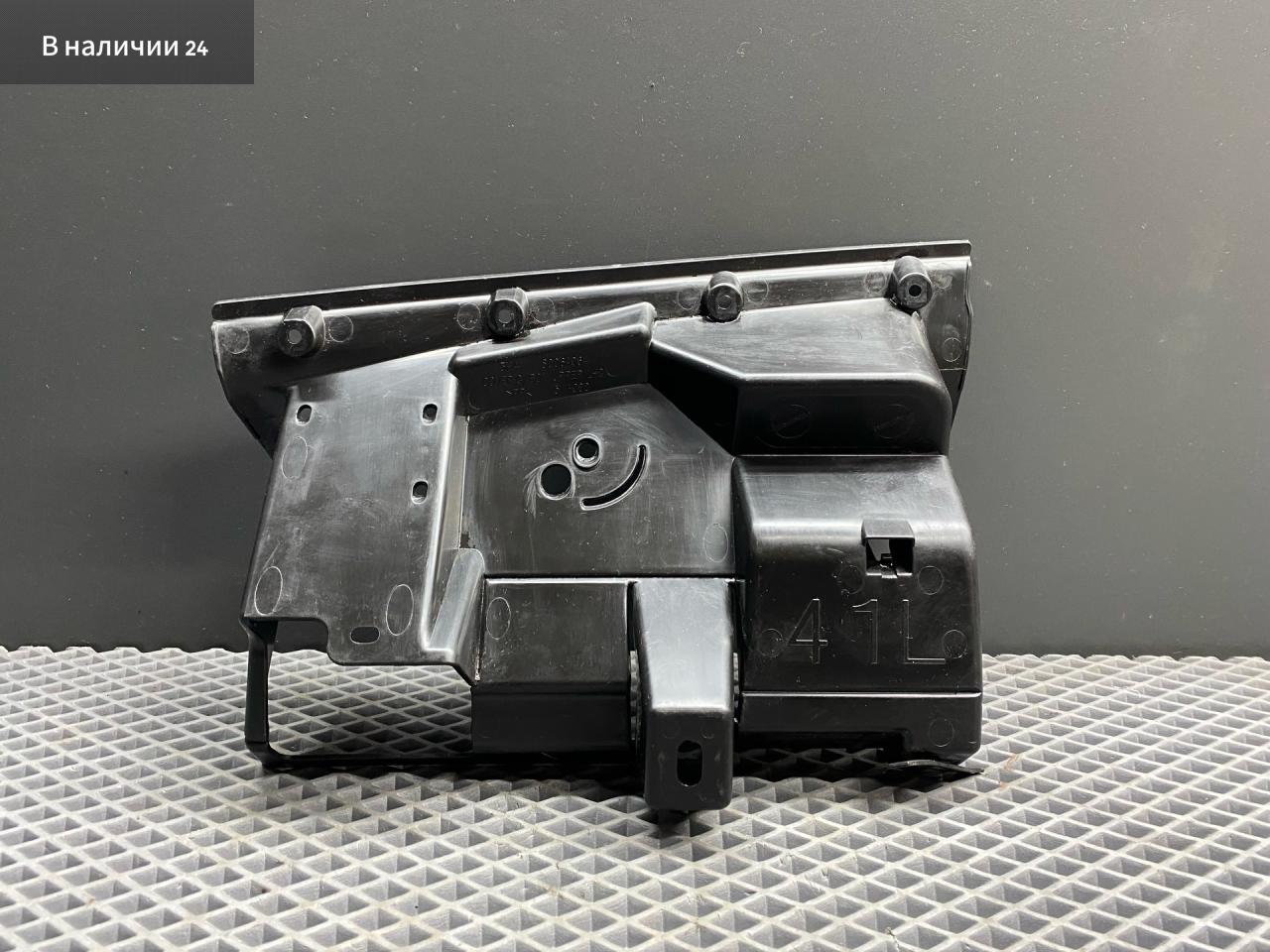 накладка на торпедо (консоль) Mitsubishi Lancer 10 поколение CY2A 2008, 1.5 л., 4A91, бензин, АКПП, x42b - черный, седан, передний привод, 8006A064 - фото №1