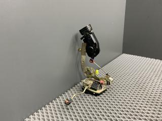 замок двери задней левой Toyota Cami 1 поколение J122E 2001, 1.3 л., K3-VE, бензин, АКПП, 6a5 - черный, внедорожник 5 дв., задний привод, правый руль, 69060-87401