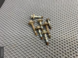 болт Toyota Cami 1 поколение J122E 2001, 1.3 л., K3-VE, бензин, АКПП, 6a5 - черный, внедорожник 5 дв., задний привод, правый руль