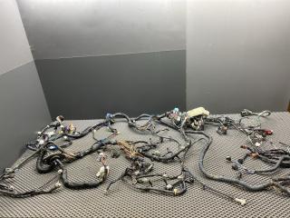 проводка подкапотная Toyota Camry XV30 [рестайлинг] ACV30L 2005, 2.4 л., 2AZ-FE, бензин, МКПП, 4q2 (бежевый), седан, передний привод, 33B90C, 8212333050, 8212233050, 821213T792