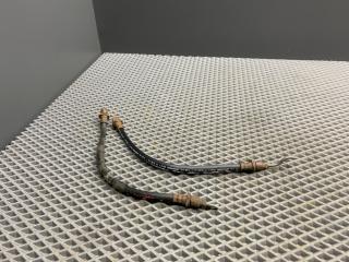 шланг тормозной Toyota Cami 1 поколение J122E 2001, 1.3 л., K3-VE, бензин, АКПП, 6a5 - черный, внедорожник 5 дв., задний привод, правый руль, 90049-22168