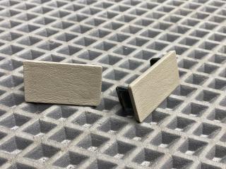 заглушка в торпедо Toyota Camry XV30 [рестайлинг] ACV30L 2005, 2.4 л., 2AZ-FE, бензин, МКПП, 4q2 (бежевый), седан, передний привод, 71862-33060