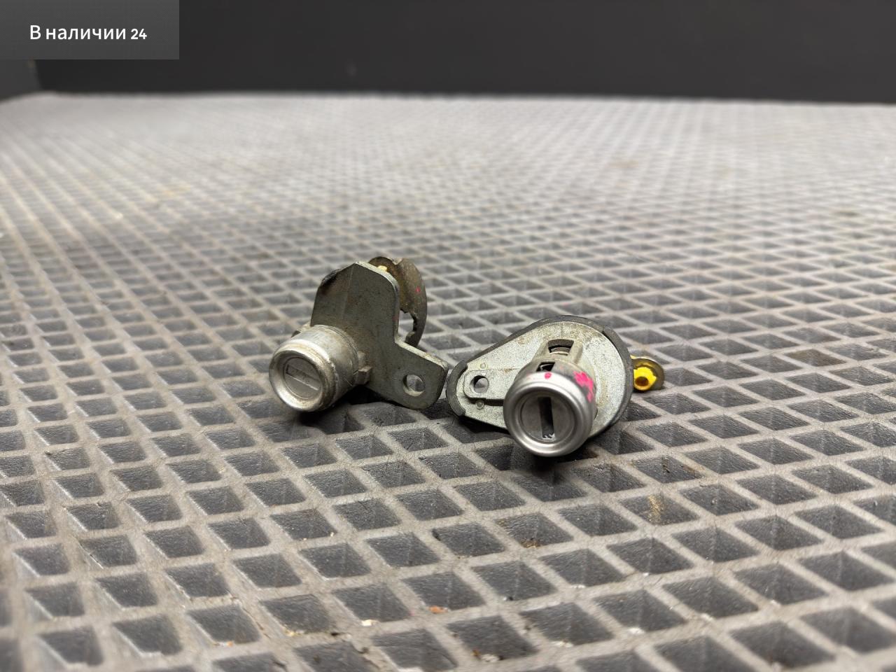 личинка дверного замка Hyundai Accent 2 поколение (LC) 2006, 81970-25A00, 81980-25A00 - фото №1
