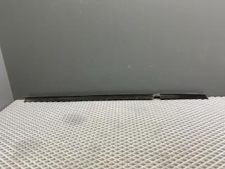 Уплотнитель стекла Renault Megane 2 поколение LM0B 2005, 1.6 л., K4M 760, бензин, МКПП, 632 — gris boreal-2, седан, передний привод, 8200121016