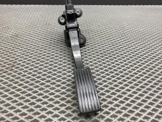 педаль Mitsubishi Lancer 10 поколение CY2A 2008, 1.5 л., 4A91, бензин, АКПП, x42b - черный, седан, передний привод, MN101544