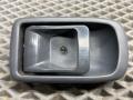 ручка внутренняя задняя левая Toyota Cami 1 поколение J122E 2001, 1.3 л., K3-VE, бензин, АКПП, 6a5 - черный, внедорожник 5 дв., задний привод, правый руль, 6927080-87501 - фото №4