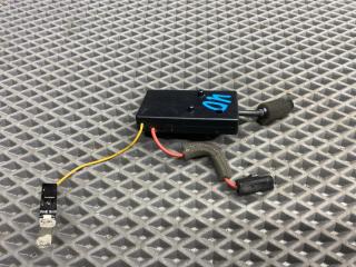 усилитель антенны Chevrolet Aveo T250 [рестайлинг] T250 2008, 1.4 л., F14D4, бензин, МКПП, 33u - sports blue, седан, передний привод, 96652379