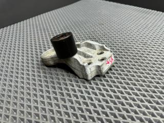 кронштейн двигателя Kia Rio 2 поколение [рестайлинг] JB 2009, 1.4 л., G4EE, бензин, МКПП, белый ud - clear white, седан, передний привод, 218201G000