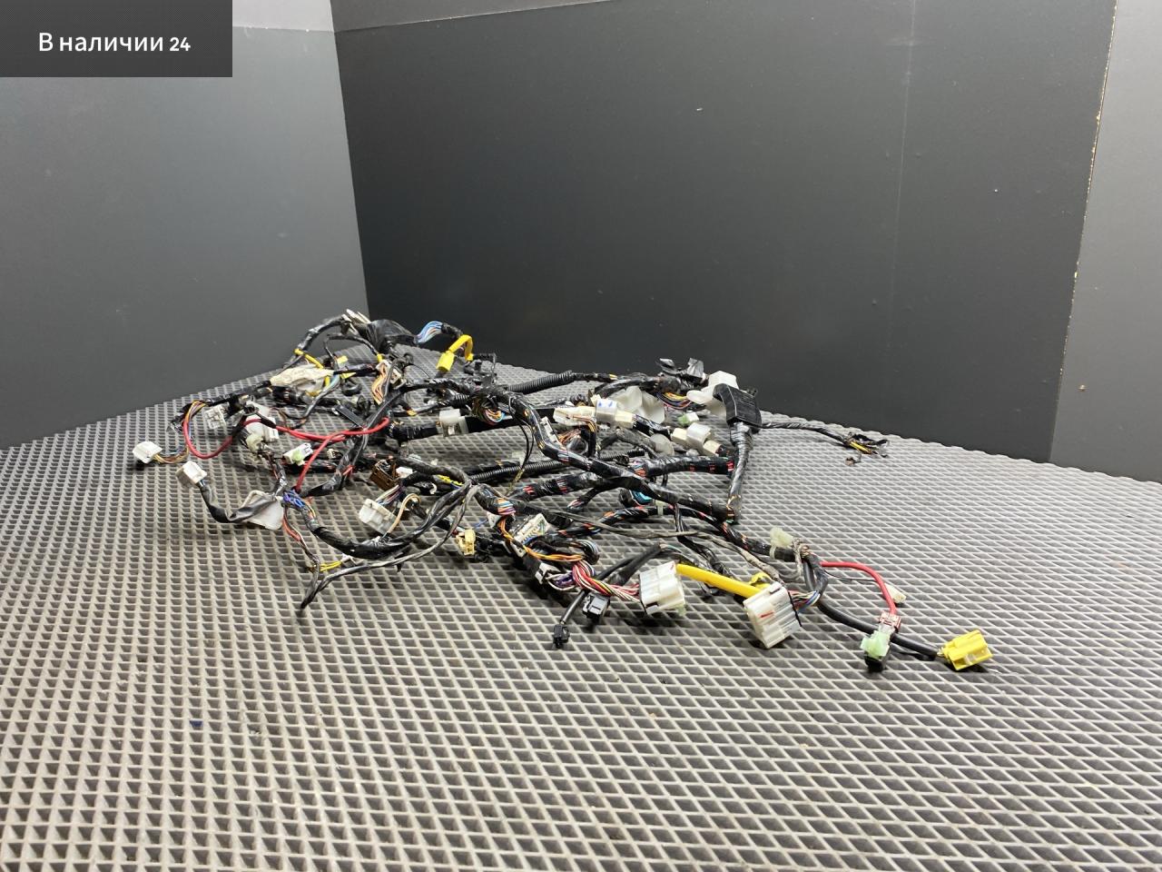 проводка салона Mitsubishi Lancer 10 поколение CY2A 2008, 1.5 л., 4A91, бензин, АКПП, x42b - черный, седан, передний привод, 8510A591 - фото №1