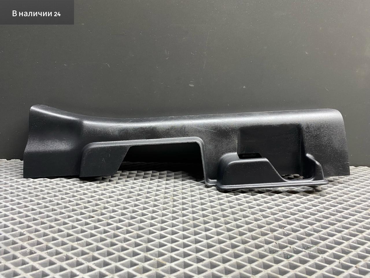 накладка на порог внутренняя Mitsubishi Lancer 10 поколение CY2A 2008, 1.5 л., 4A91, бензин, АКПП, x42b - черный, седан, передний привод, 7656A049ZZ - фото №1