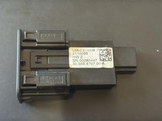 разъем AUX / USB DAF XF 106 1 поколение 2018, MX13, 2110036