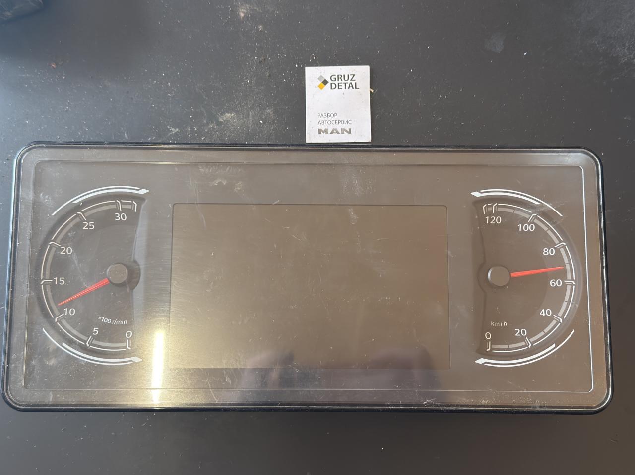 щиток приборов (приборная панель) Sitrak C7H 2023, АКПП, WG9716582255 - фото №1