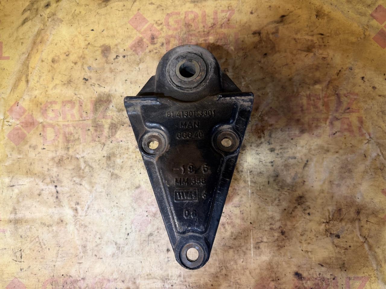 кронштейн рессоры MAN TGA 1 поколение 2003, 12.0 л., D 2866 LF28, дизель, 81413013301 - фото №1